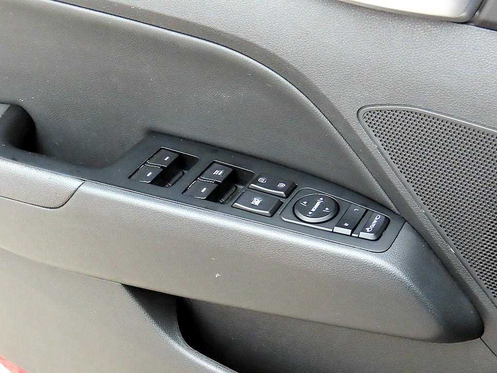 HYUNDAI Avante - Vista 11