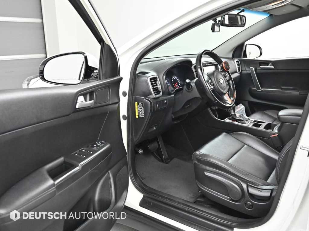 KIA Sportage - Vista 11