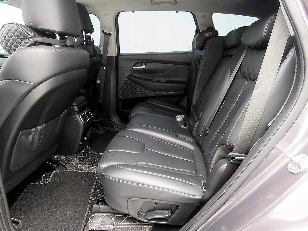 HYUNDAI Santa Fe - Vista 8