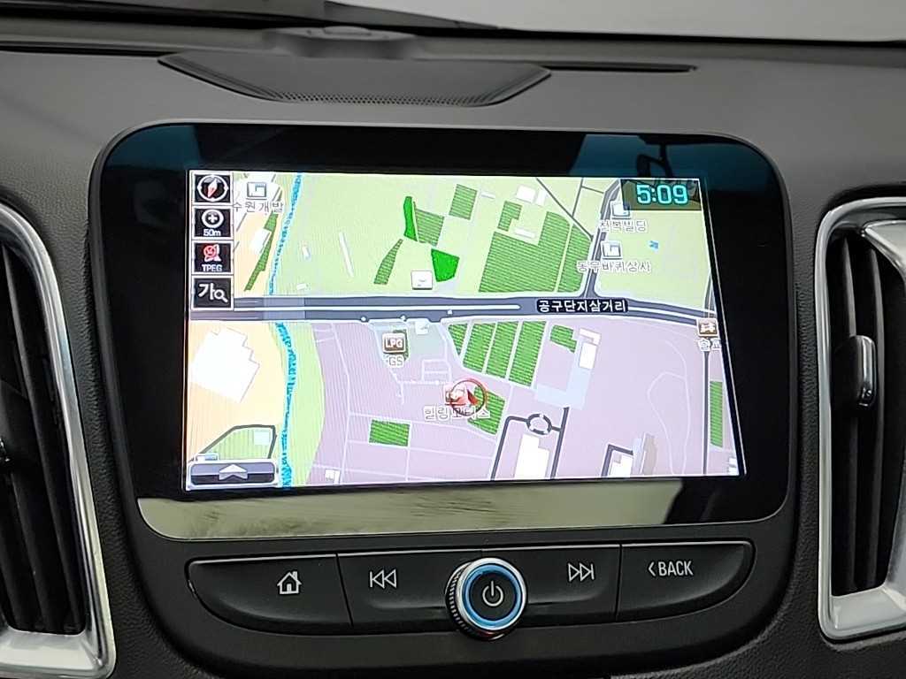 Chevrolet Malibu 2017 Blanco - Importación desde Corea - HF Imports Iquique - Foto 14