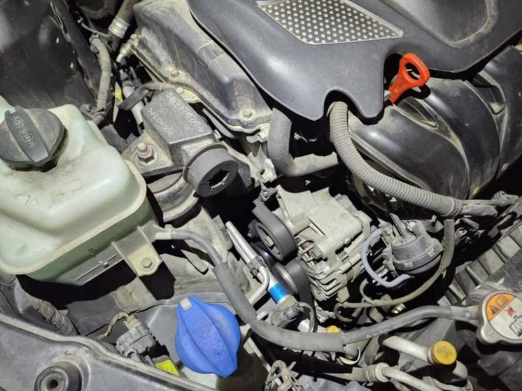 KIA K7 2015 Negro - Importación desde Corea - HF Imports Iquique - Foto 17