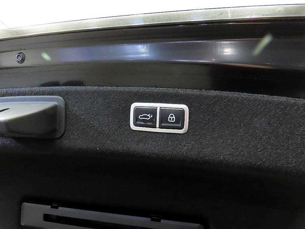 Genesis G80 2021 Negro - Importación desde Corea - HF Imports Iquique - Foto 16