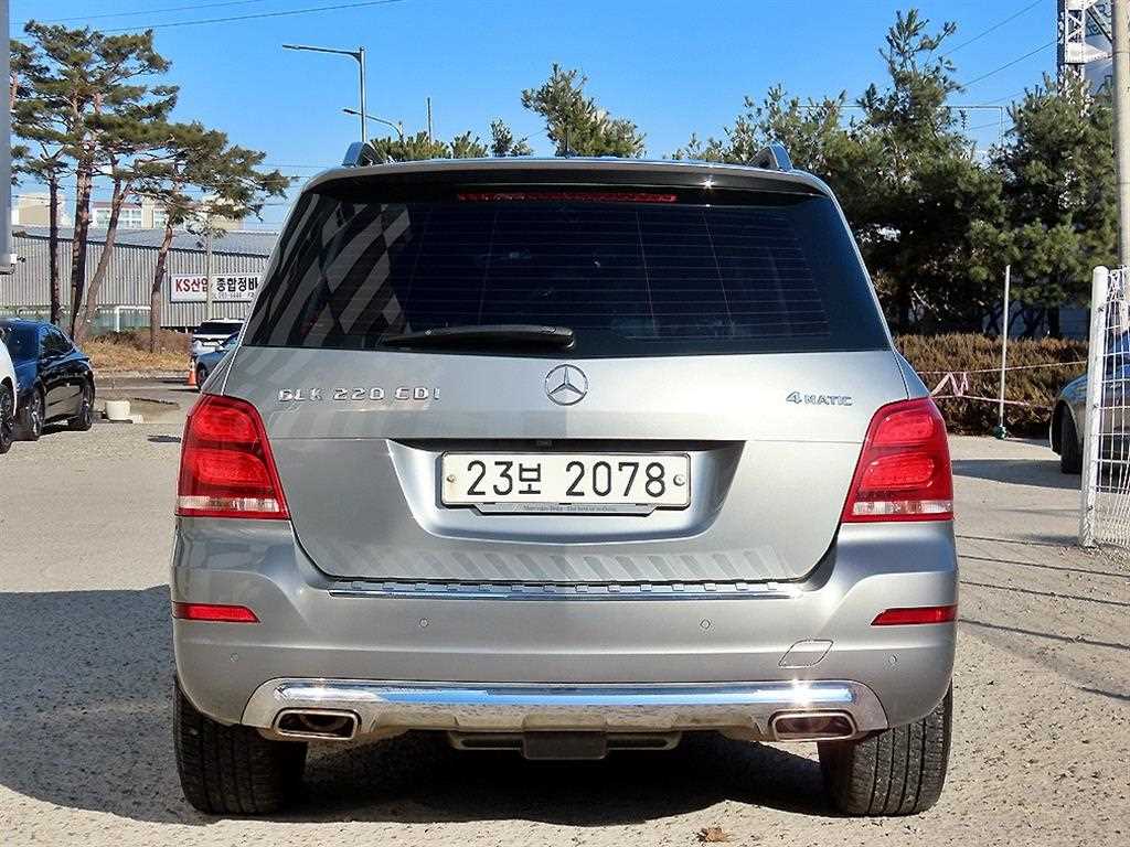 Mercedes Benz GLK Class - Vista 4