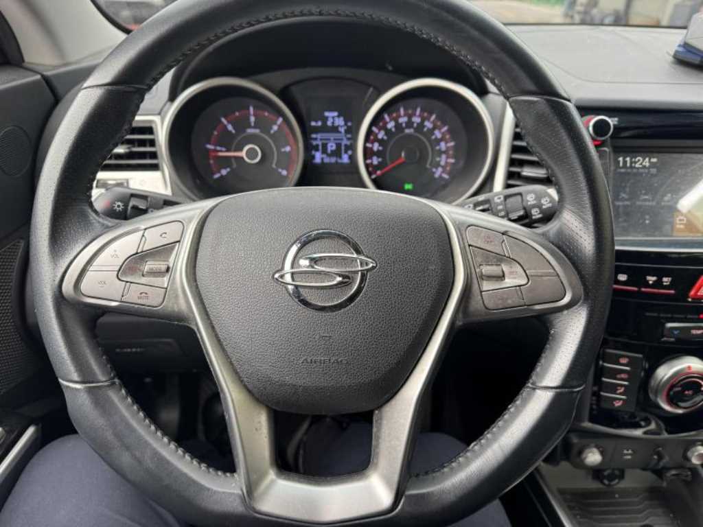 Ssangyong Tivoli - Vista 7