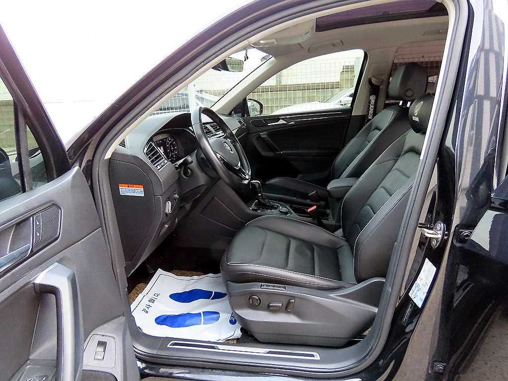 Volkswagen Tiguan - Vista 5