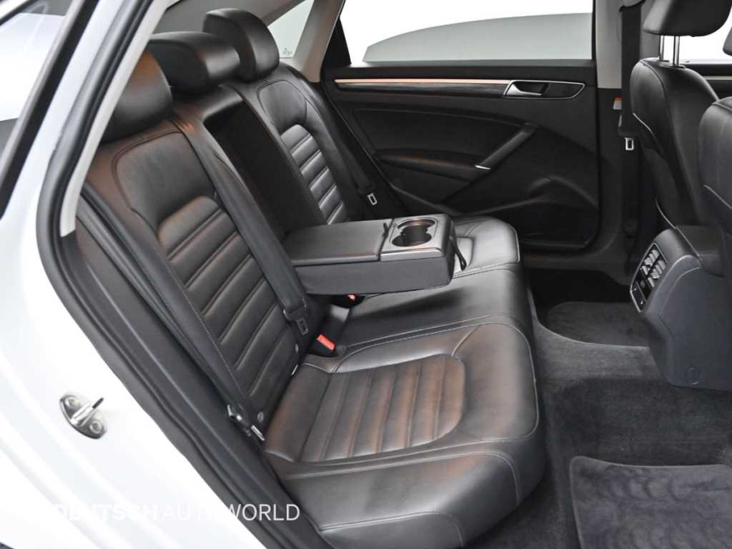 Volkswagen Passat - Vista 12