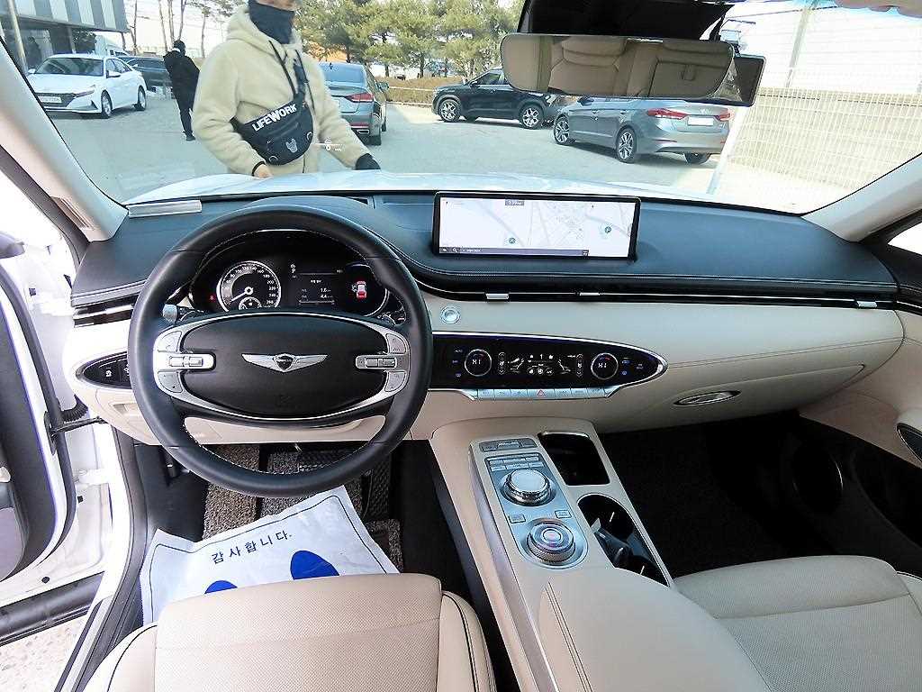 Genesis G70 - Vista 7