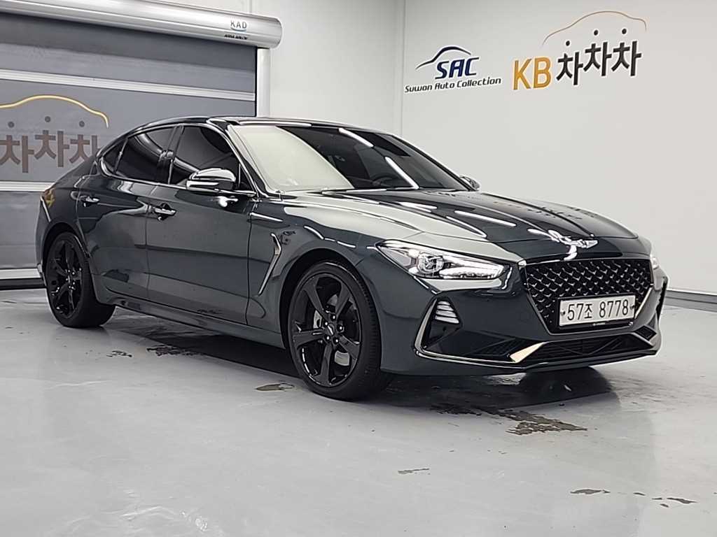 Genesis G70 - Vista 4