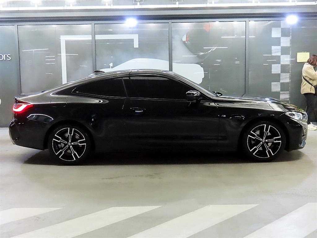 BMW 4 Series - Vista 3