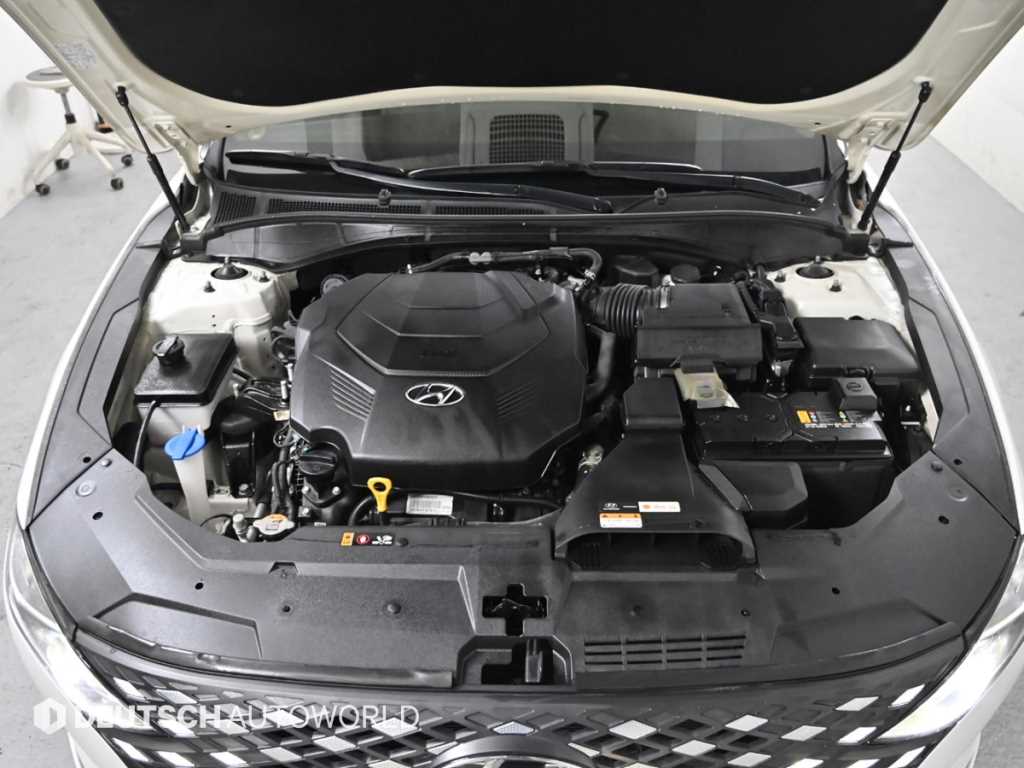 HYUNDAI Grandeur - Vista 6