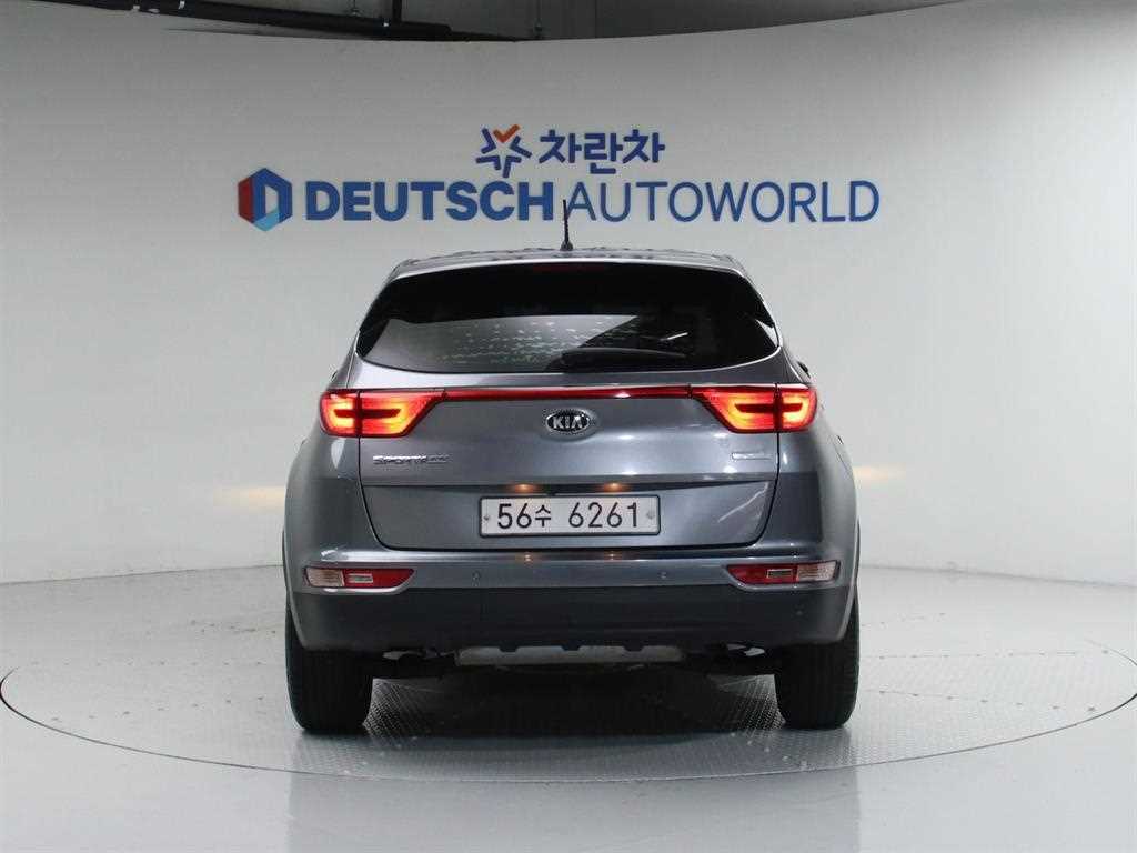 KIA Sportage - Vista 4