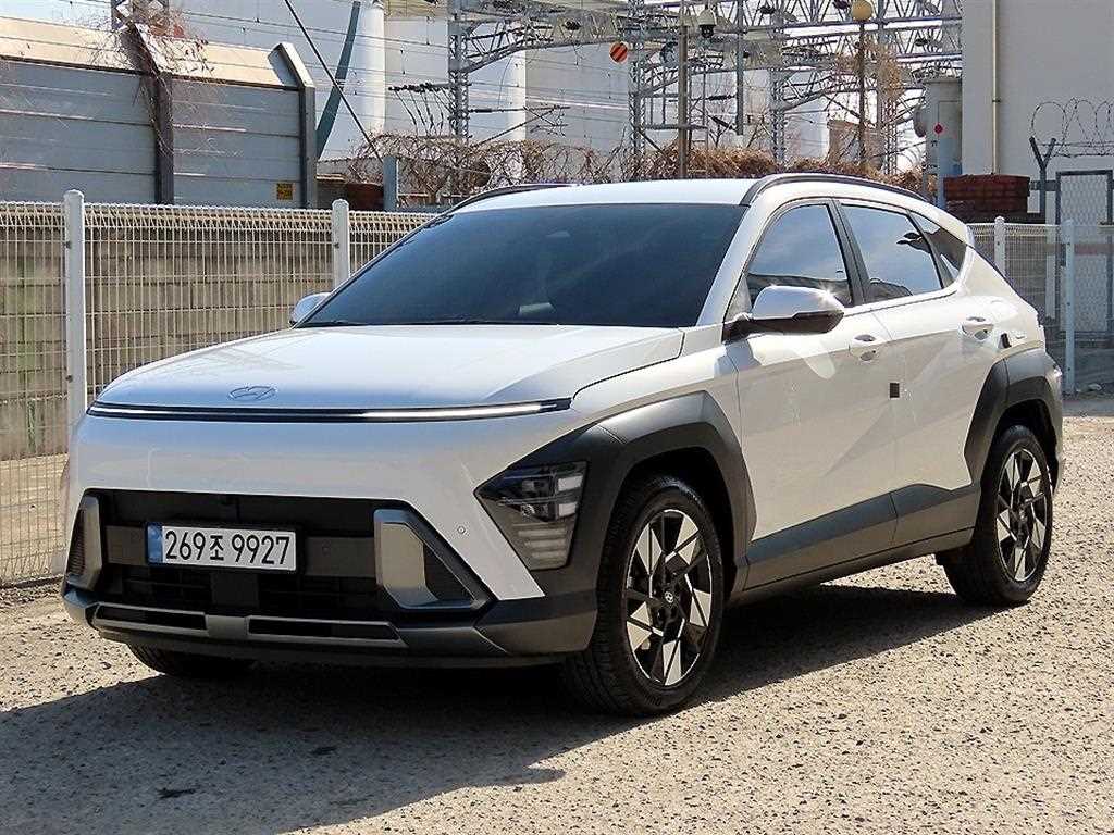 HYUNDAI Kona - Vista 2
