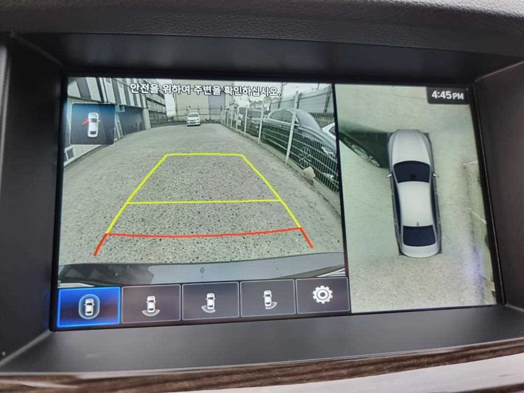 Genesis G80 - Vista 8