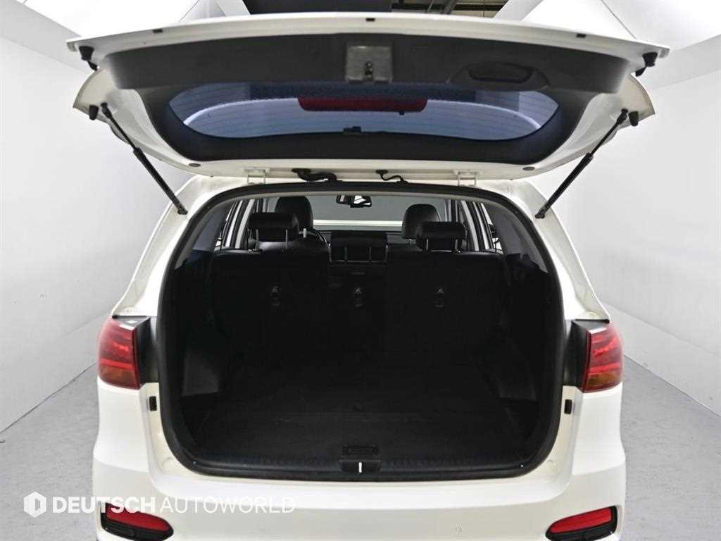 KIA Sorento 2018 Blanco - Importación desde Corea - HF Imports Iquique - Foto 18