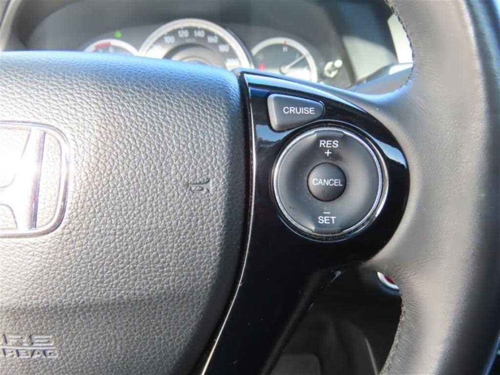 Honda Accord - Vista 11