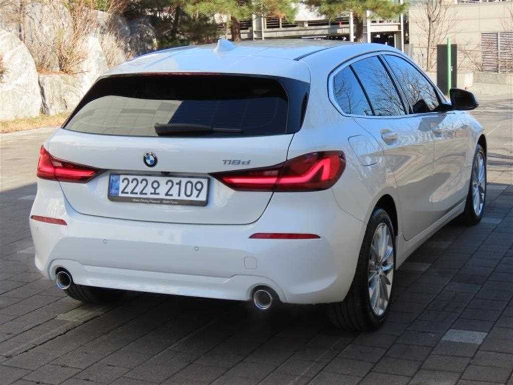 BMW 1 series - Vista 3