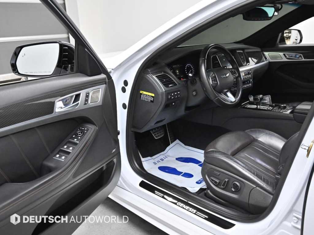 Genesis G80 - Vista 11