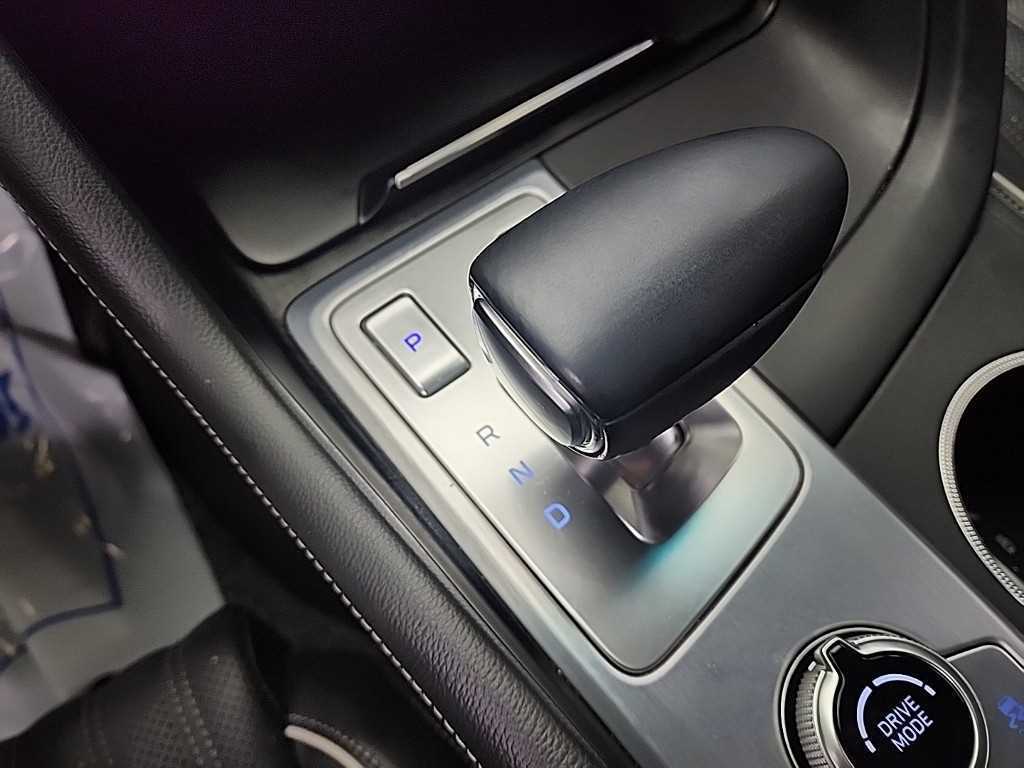 Genesis G70 - Vista 8