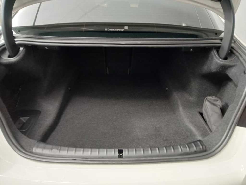 BMW 5 Series 2023 Blanco - Importación desde Corea - HF Imports Iquique - Foto 18