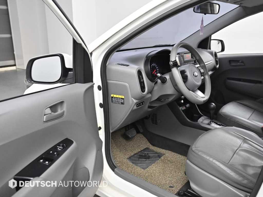 KIA Morning - Vista 11