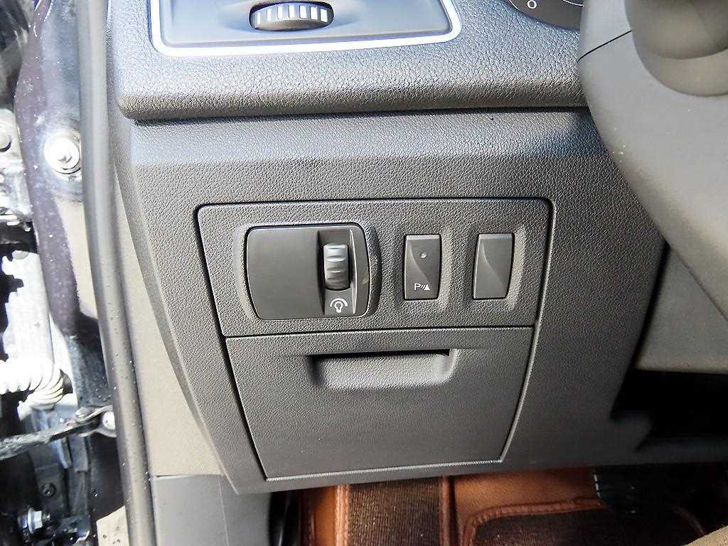 SAMSUNG SM7 - Vista 12