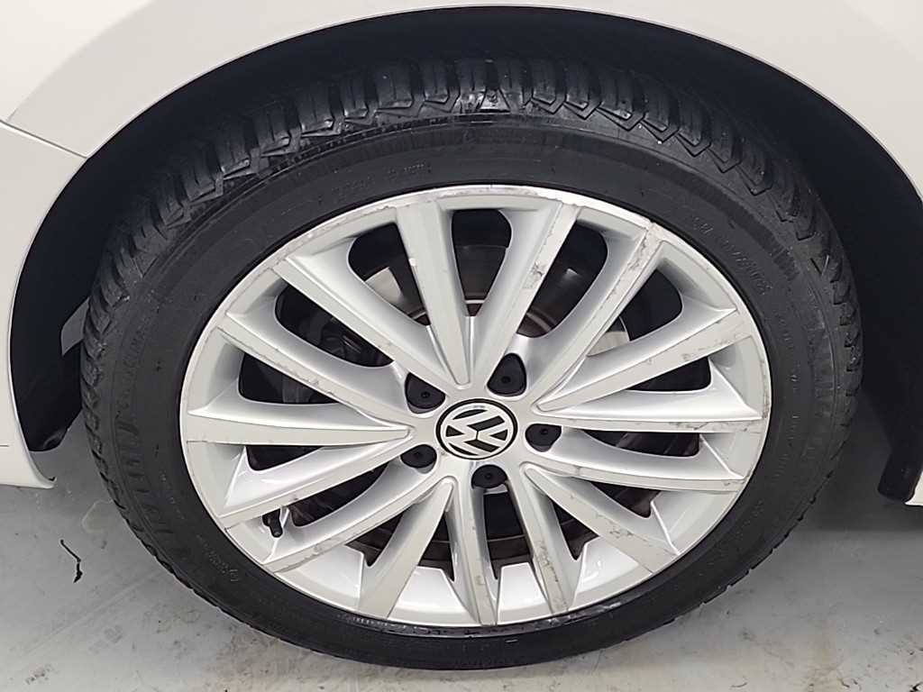 Volkswagen Jetta 2014 Blanco - Importación desde Corea - HF Imports Iquique - Foto 19