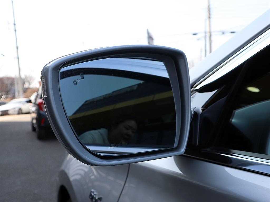 HYUNDAI Grandeur 2015 Plateado - Importación desde Corea - HF Imports Iquique - Foto 17