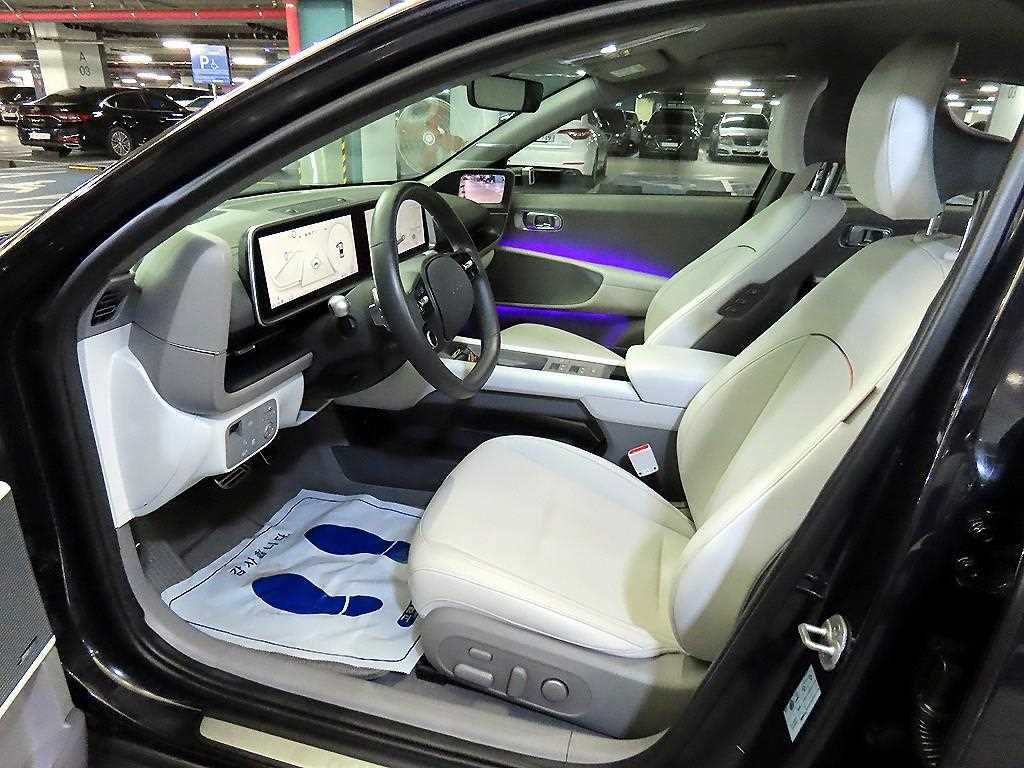 HYUNDAI Ioniq 6 - Vista 6