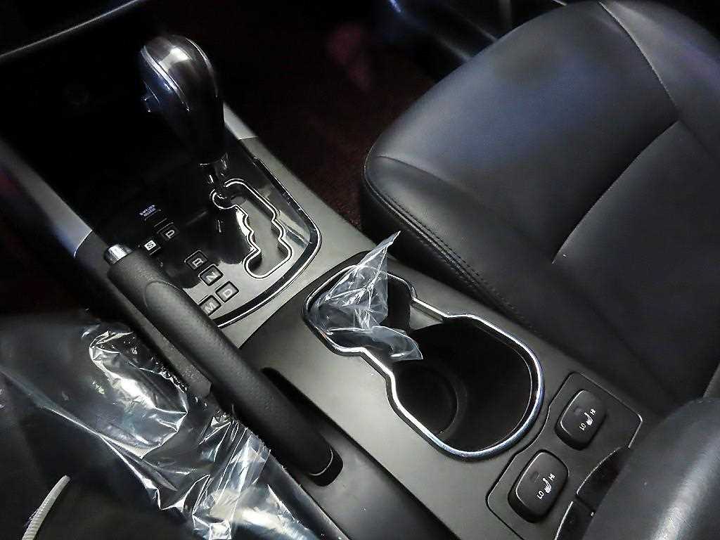 Ssangyong Korando - Vista 12