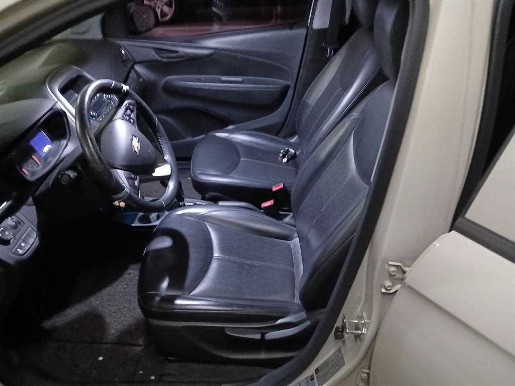 Chevrolet Spark 2016 the color of pearl - Importación desde Corea - HF Imports Iquique - Foto 14