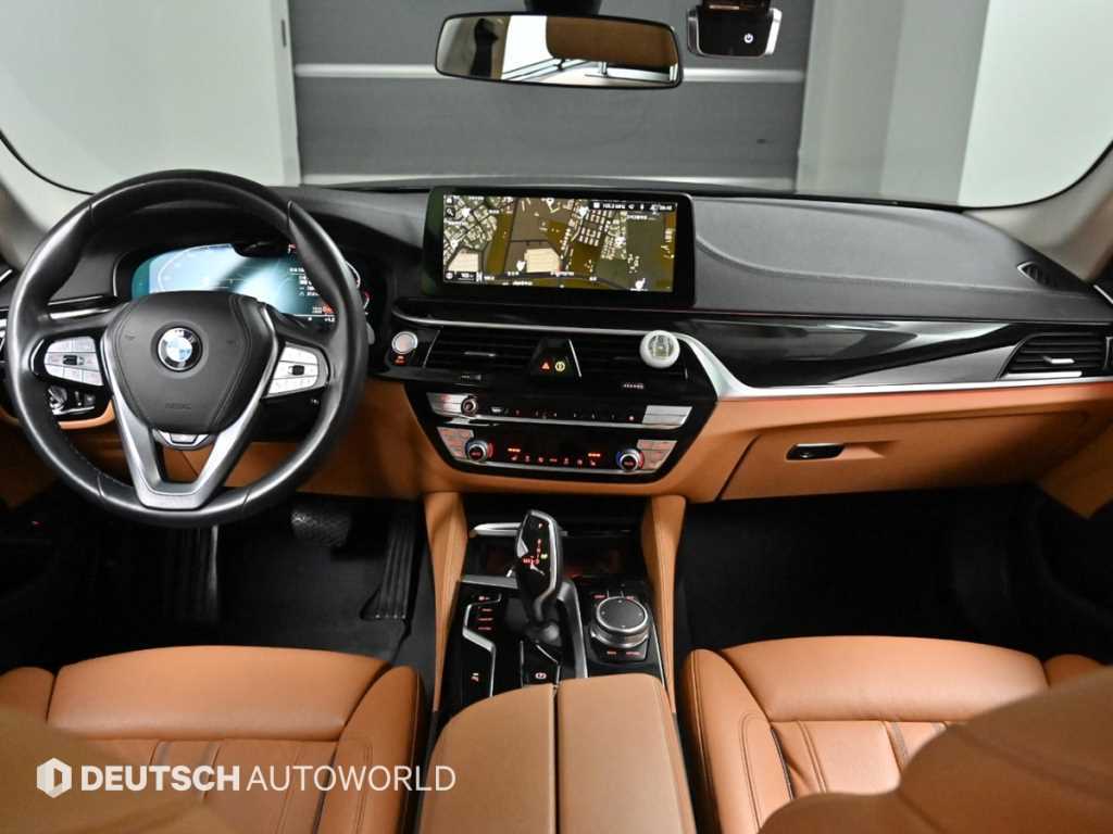 BMW 5 Series - Vista 7