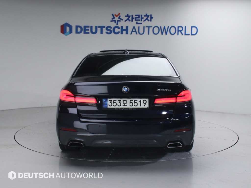 BMW 5 Series - Vista 4