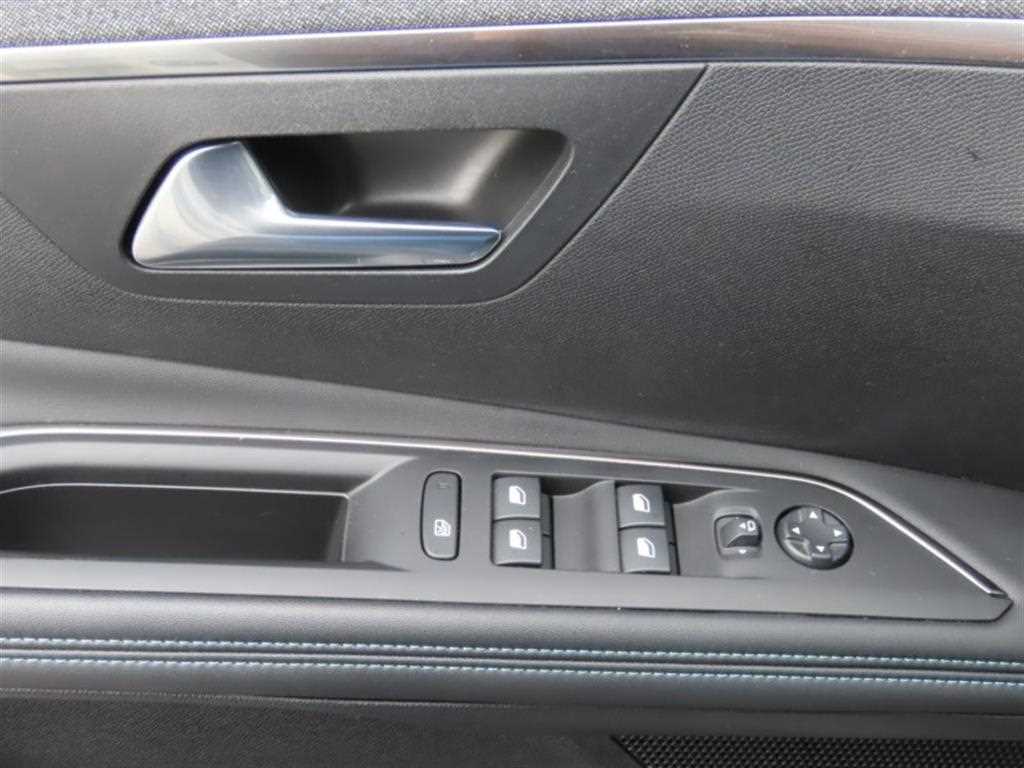 Peugeot 3008 - Vista 12