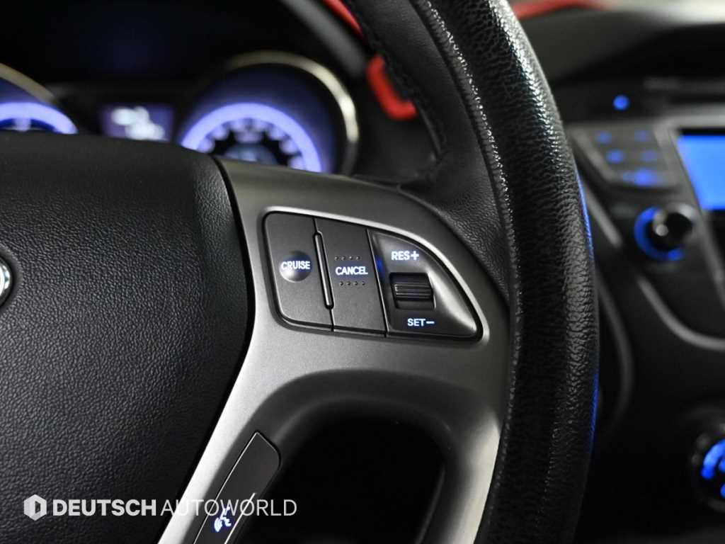 HYUNDAI Tucson 2012 Blanco - Importación desde Corea - HF Imports Iquique - Foto 18