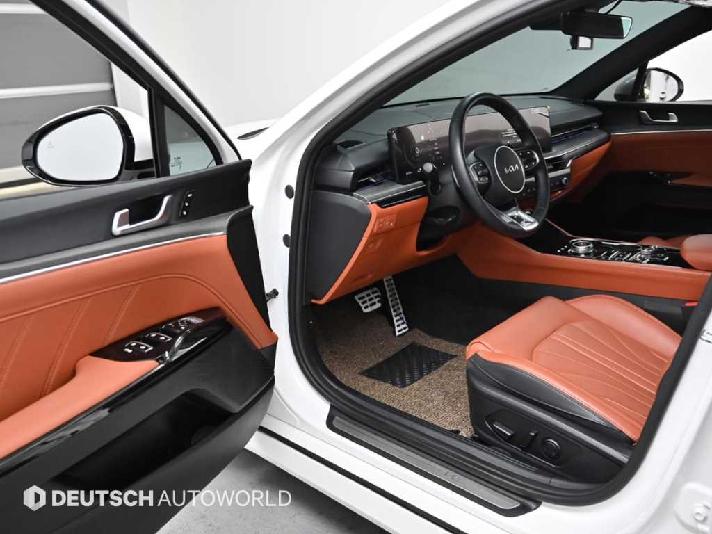 KIA K5 - Vista 11
