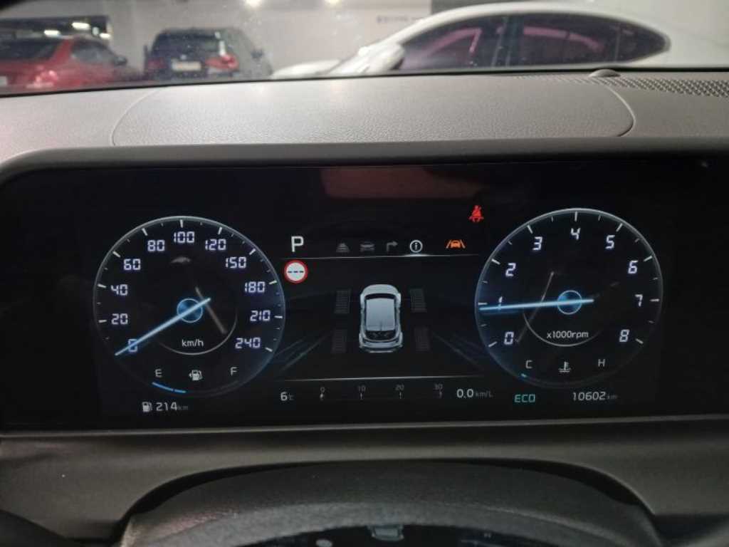 KIA Seltos - Vista 9