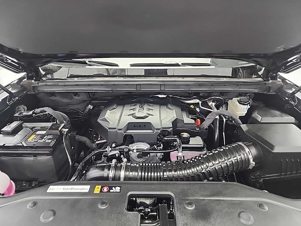 KIA Tasman - Vista 5