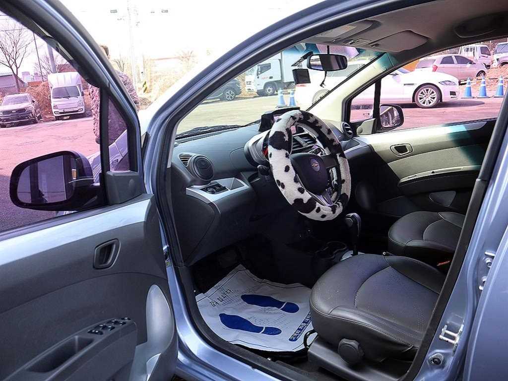 Chevrolet Spark - Vista 6