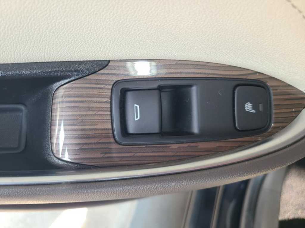 Chevrolet Malibu - Vista 9