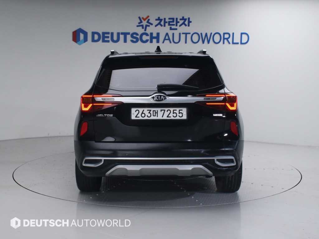 KIA Seltos - Vista 4