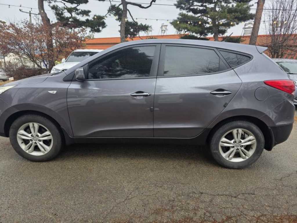 HYUNDAI Tucson - Vista 5
