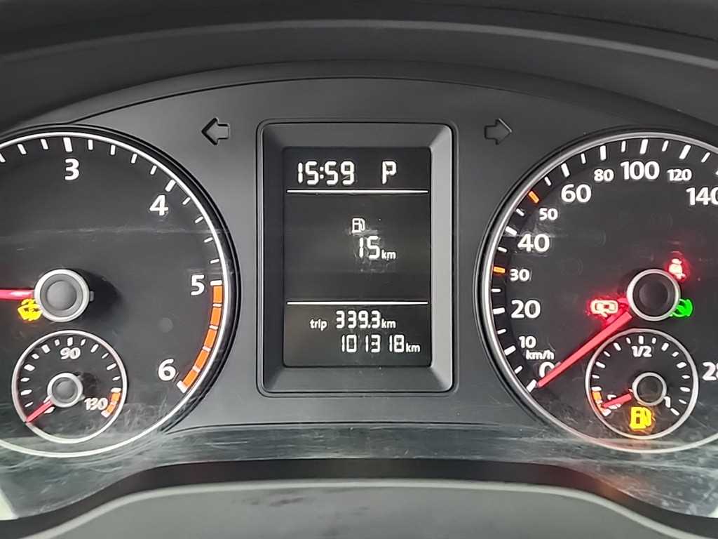 Volkswagen Jetta - Vista 6