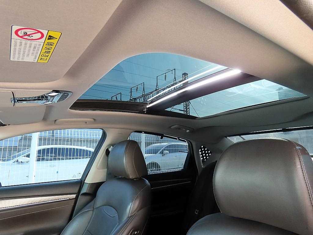 HYUNDAI Grandeur 2019 Blanco - Importación desde Corea - HF Imports Iquique - Foto 17