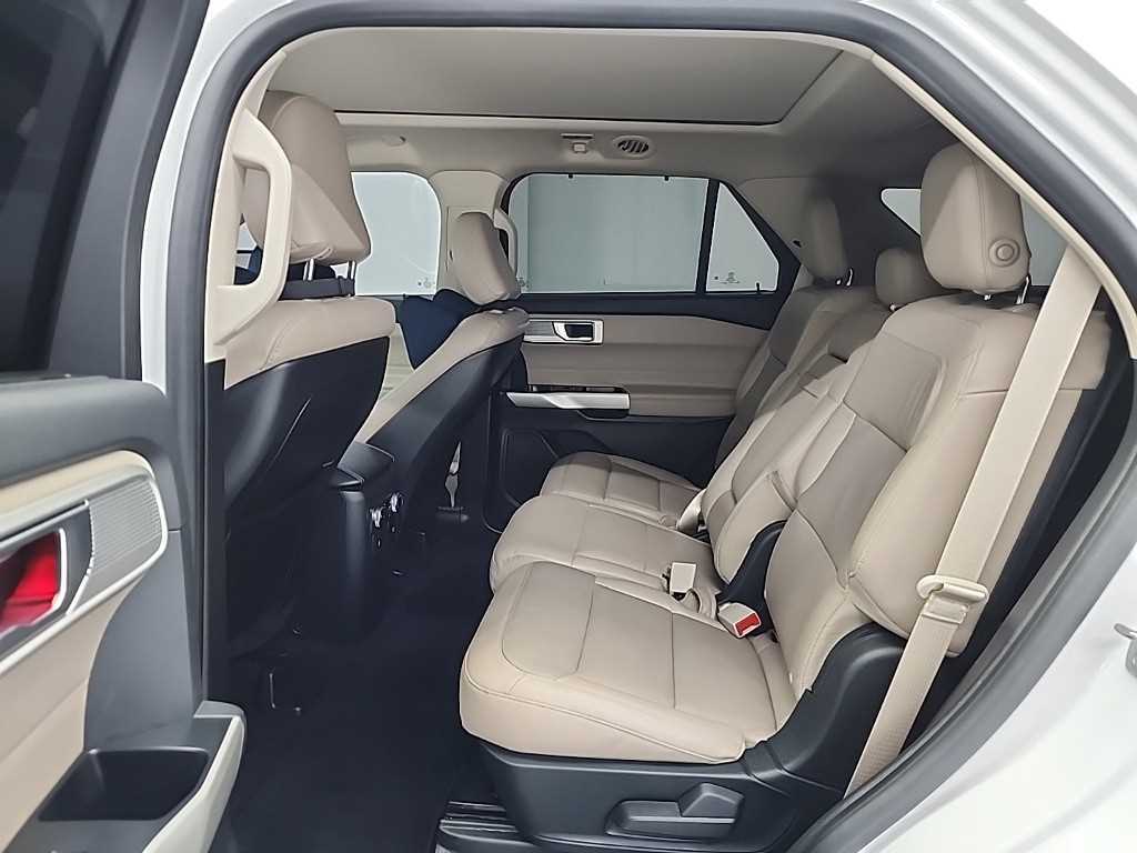 Ford Explorer - Vista 12