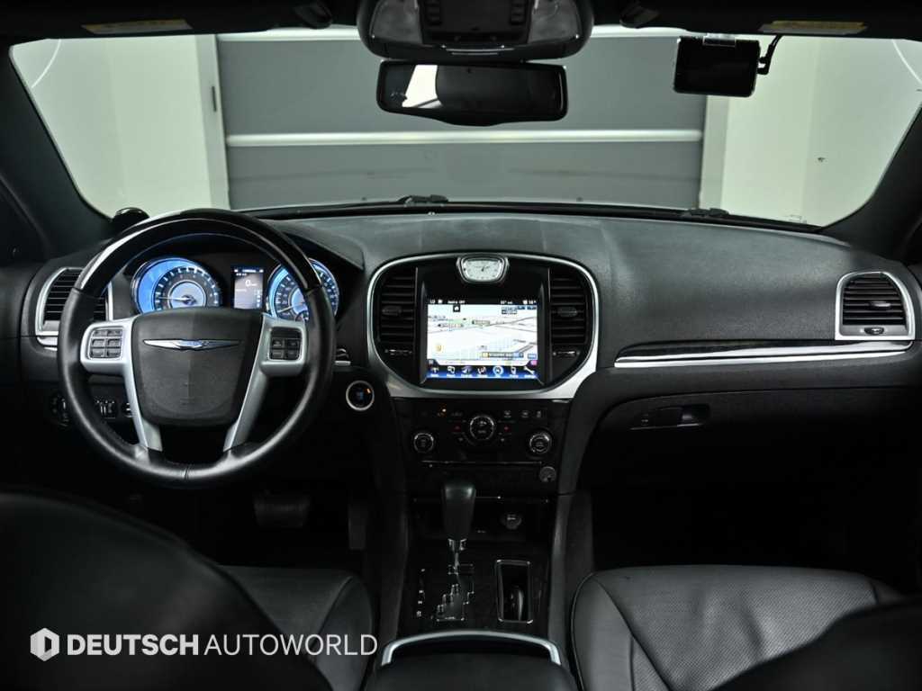 Chrysler 300C - Vista 7