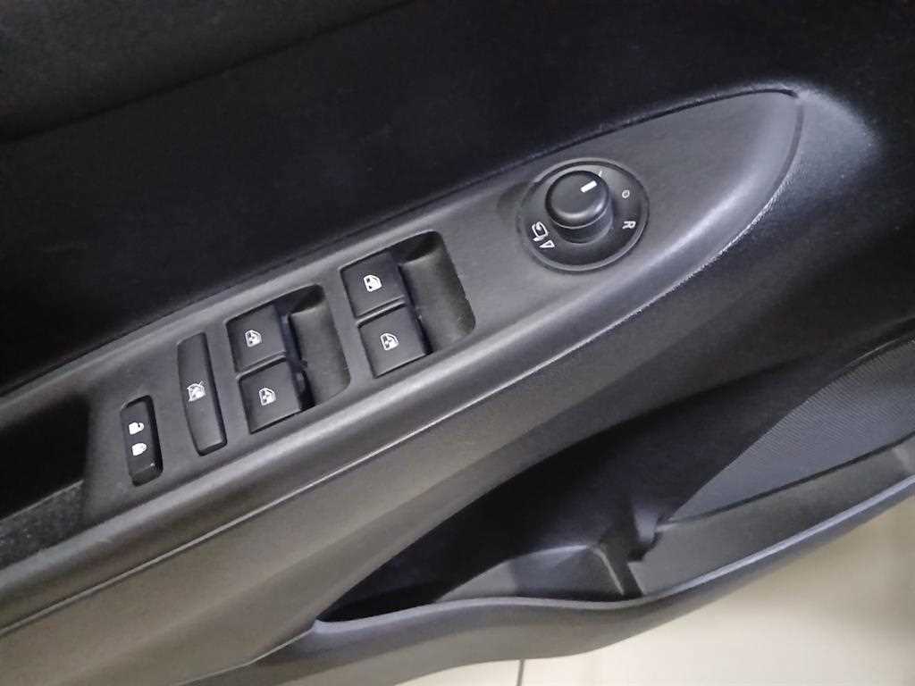 Chevrolet Spark - Vista 11