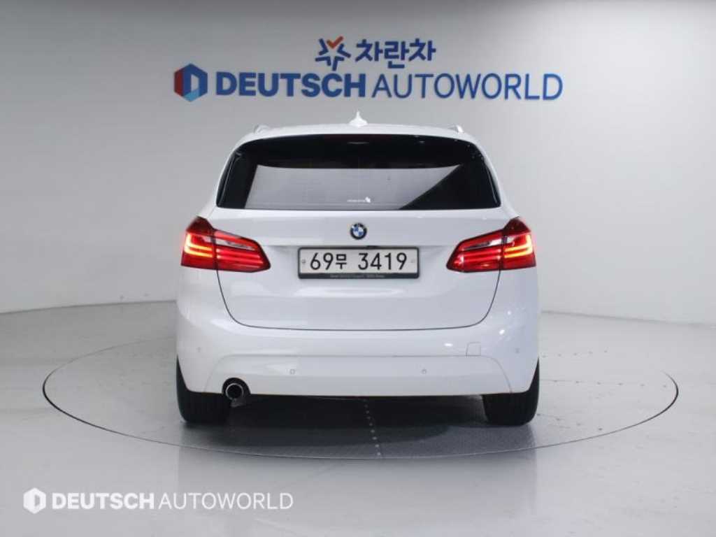 BMW 2 series - Vista 4