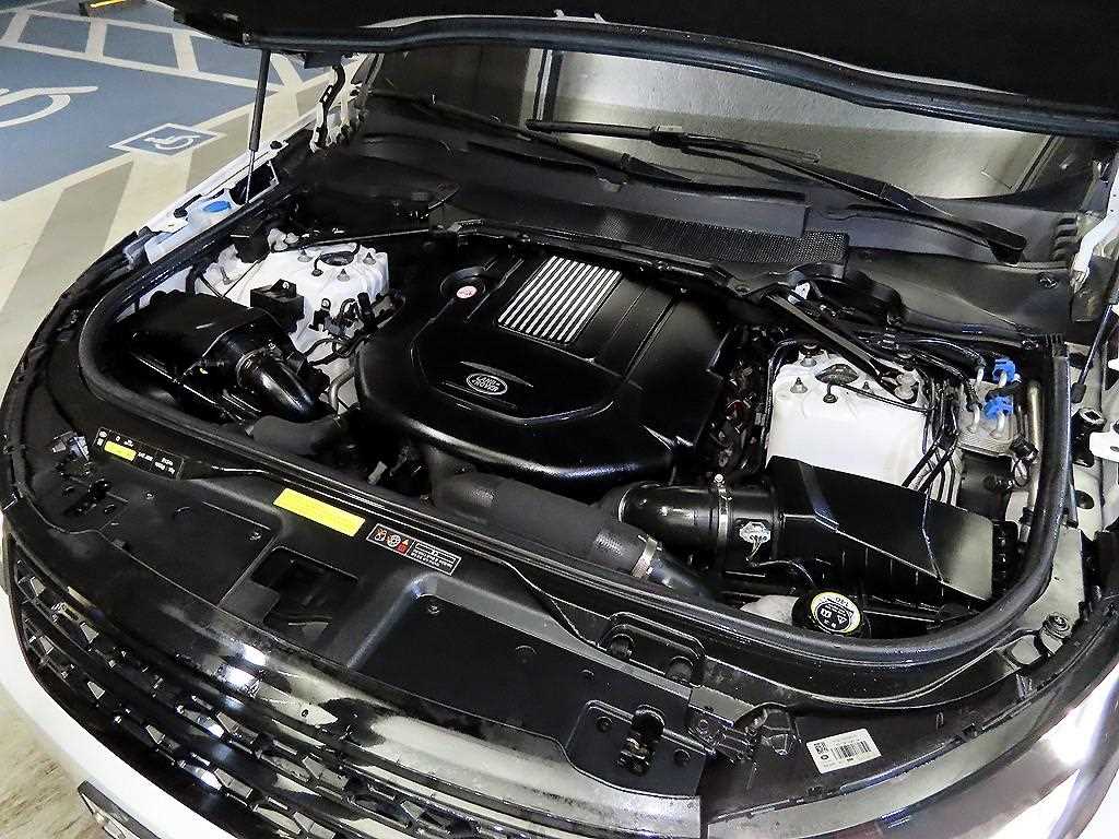 Land Rover Discovery 2019 Blanco - Importación desde Corea - HF Imports Iquique - Foto 19