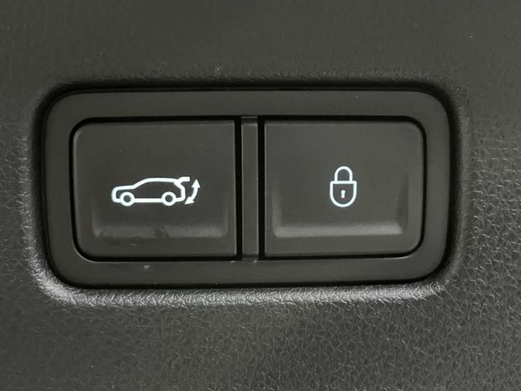 Genesis GV70 - Vista 7