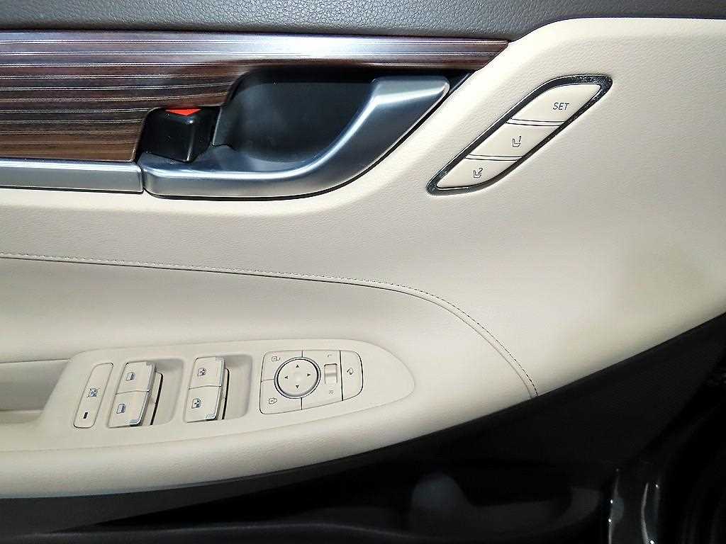 HYUNDAI Grandeur 2018 Gris - Importación desde Corea - HF Imports Iquique - Foto 13